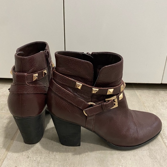 Guess Shoes - GUESS Booties